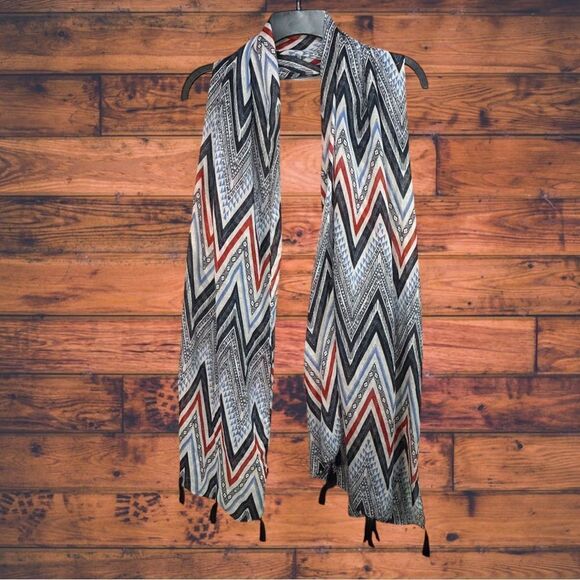 5 for $25🔥Bellissima ZigZag Blue Fringe Hem Scarf One Size - Picture 1 of 5